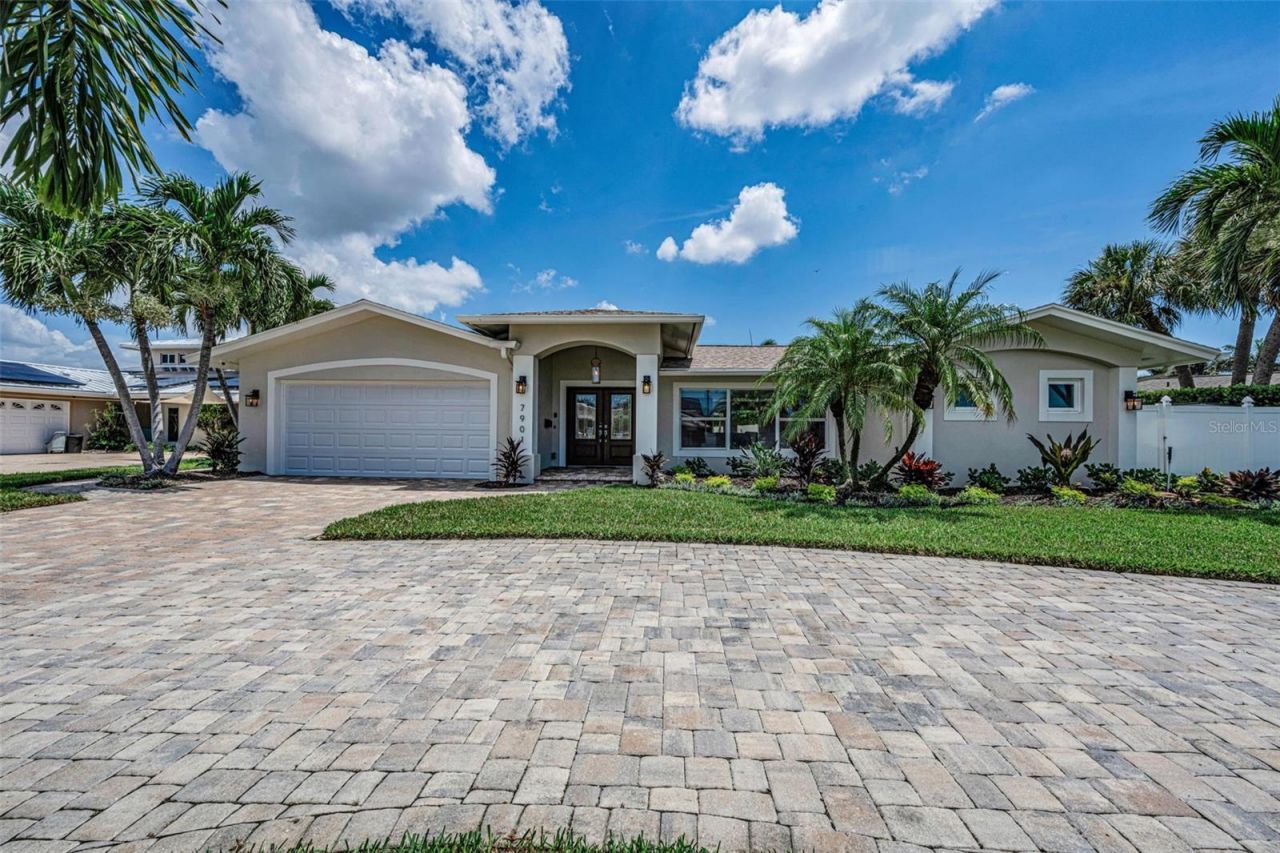 7901 10th Avenue S, Saint Petersburg, FL 33707 Photo