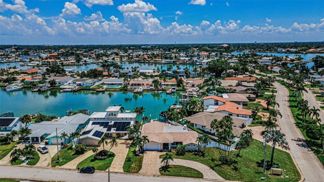7901 10th Avenue S, Saint Petersburg, FL 33707 Photo