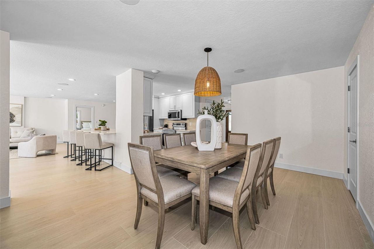 7901 10th Avenue S, Saint Petersburg, FL 33707 Photo