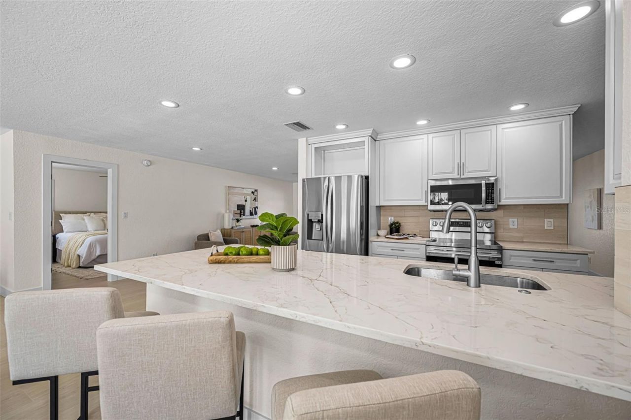7901 10th Avenue S, Saint Petersburg, FL 33707 Photo
