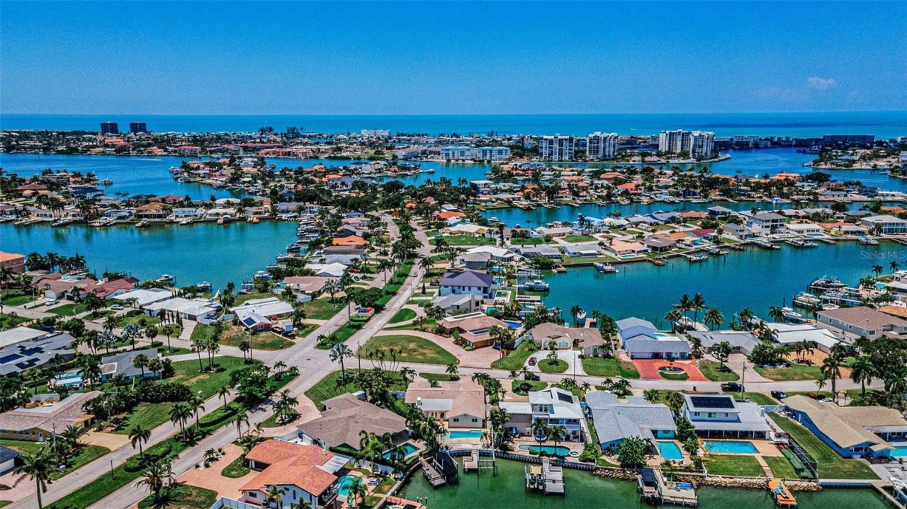 7901 10th Avenue S, Saint Petersburg, FL 33707 Photo