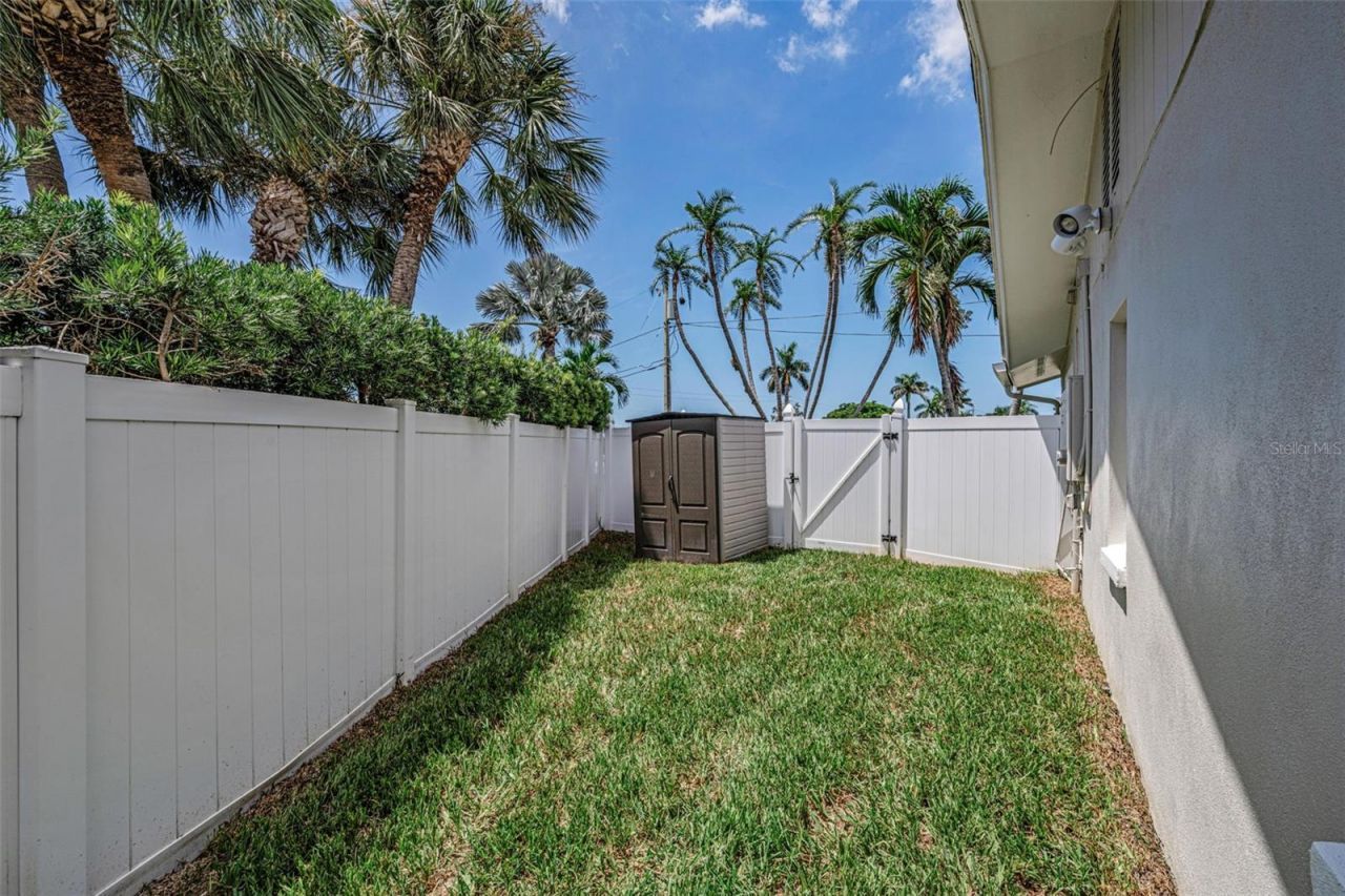 7901 10th Avenue S, Saint Petersburg, FL 33707 Photo