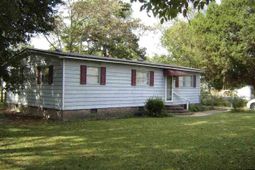 3043 Meadowbrook Dr. photo 4
