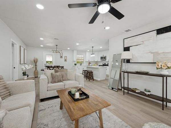 112 Oriole Drive, Arlington, TX 76010