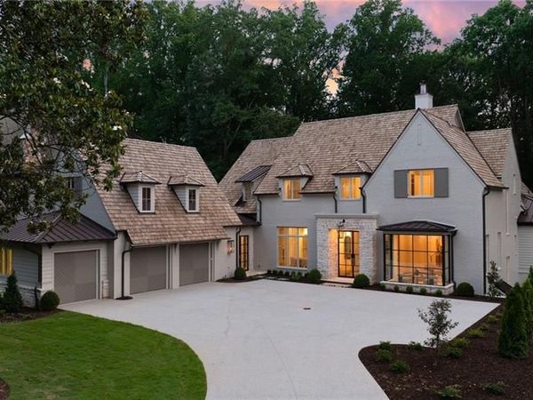 1704 Wildwood Road NE, Atlanta, GA 30306