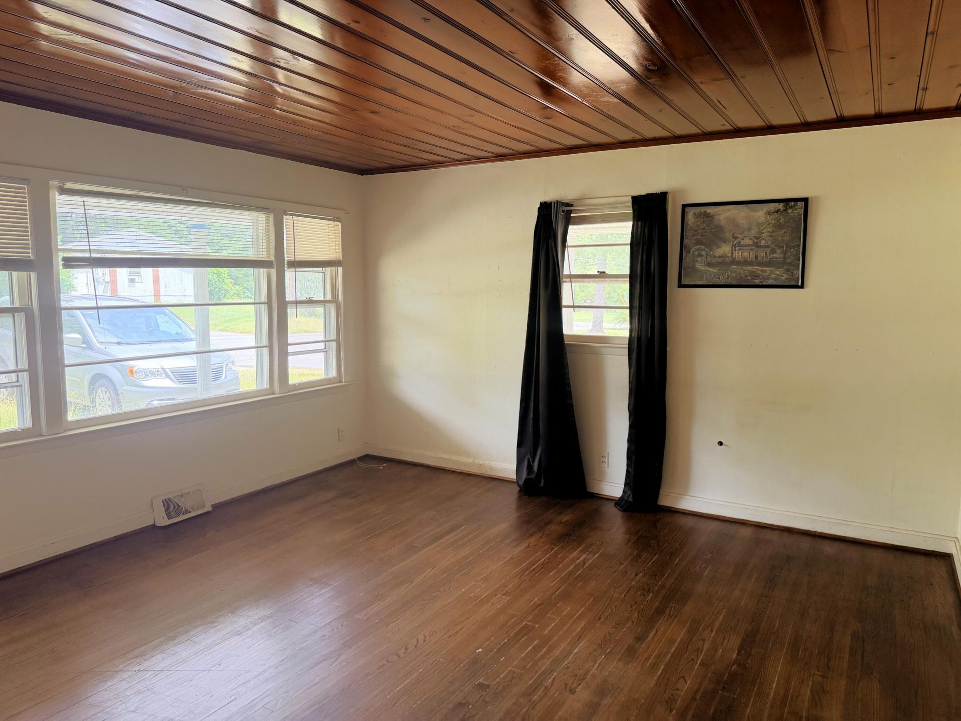 35 Myrick Street Photo 5