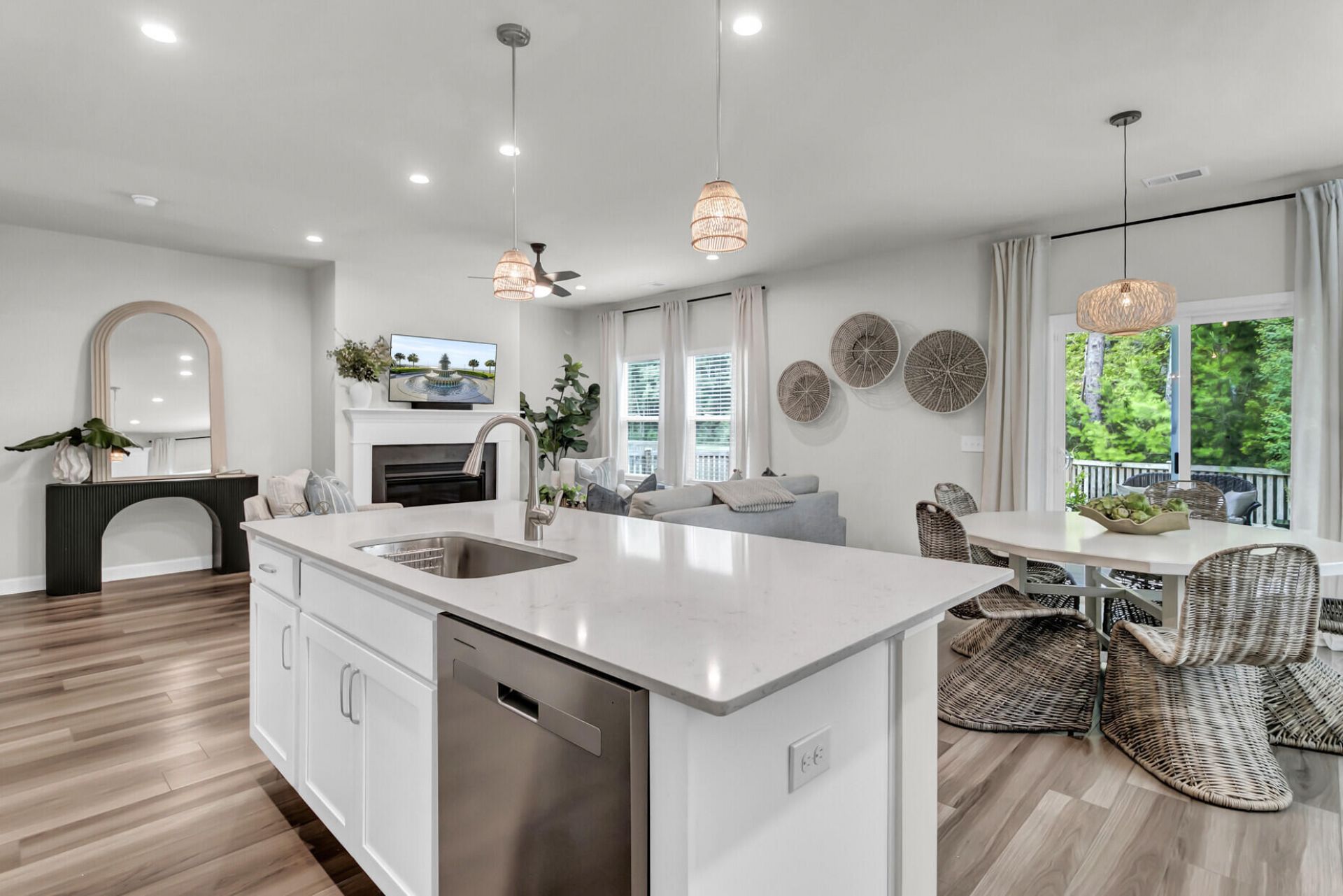 3207 Safe Harbor Way Photo 13