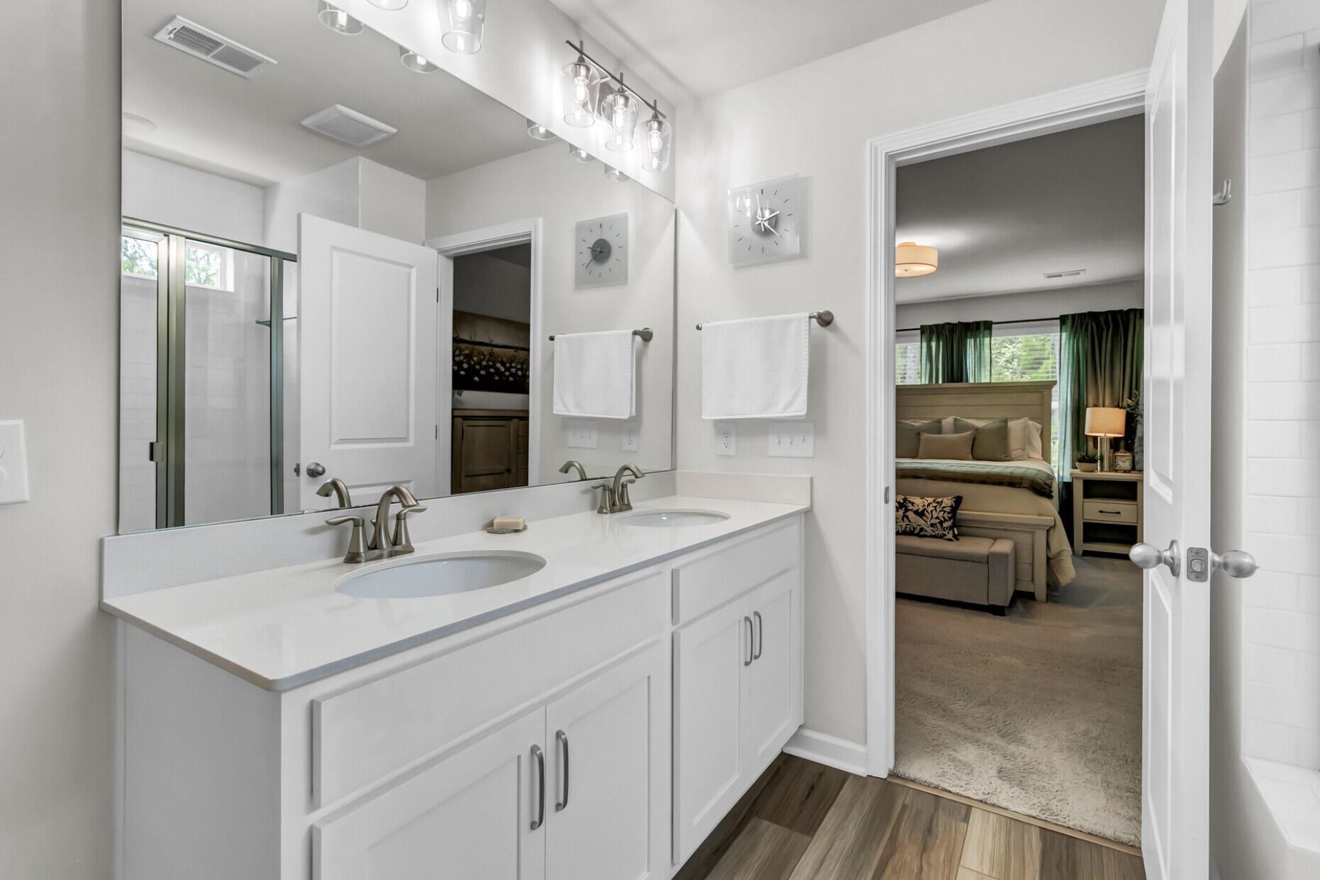 3207 Safe Harbor Way Photo 26