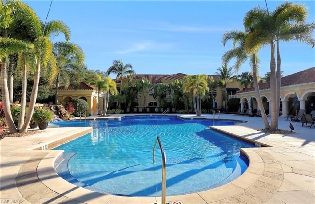 23550 Alamanda Dr, Unit 204, Estero, FL 34135 Photo