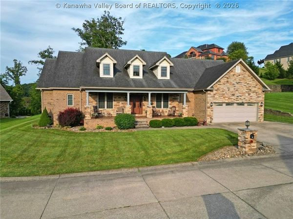 12 Riverwalk Drive, Ona, WV 25545