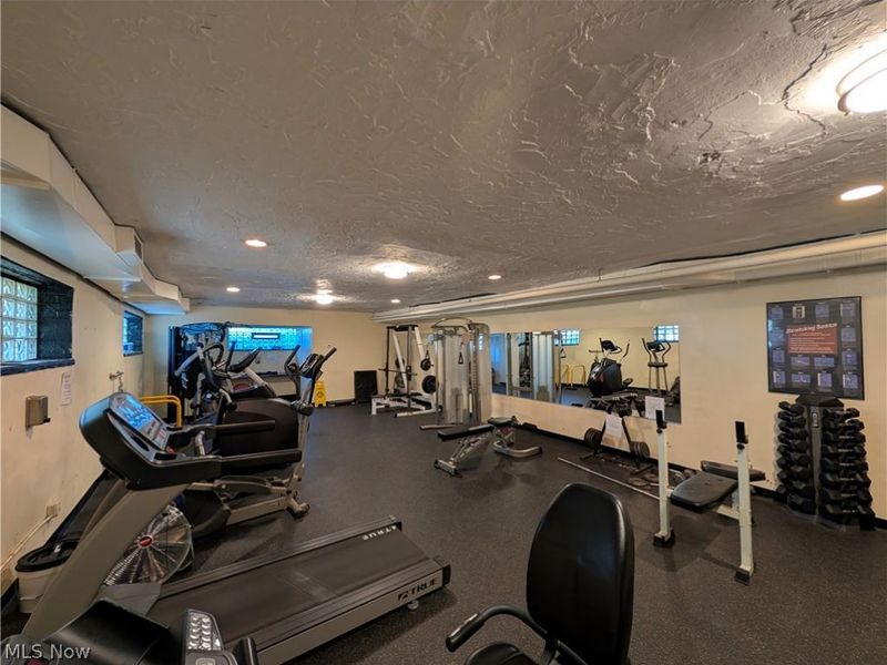 11850 Edgewater Drive, Unit 717, Lakewood, OH 44107 Photo 18