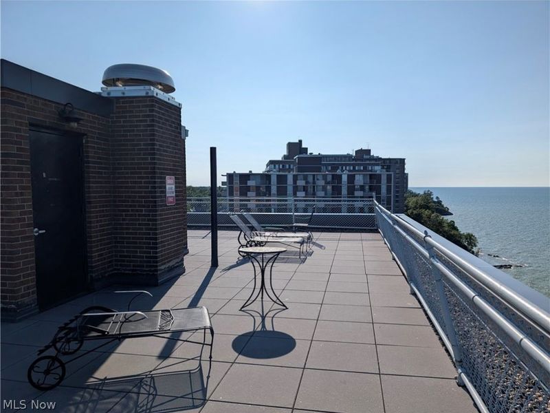 11850 Edgewater Drive, Unit 717, Lakewood, OH 44107 Photo 24
