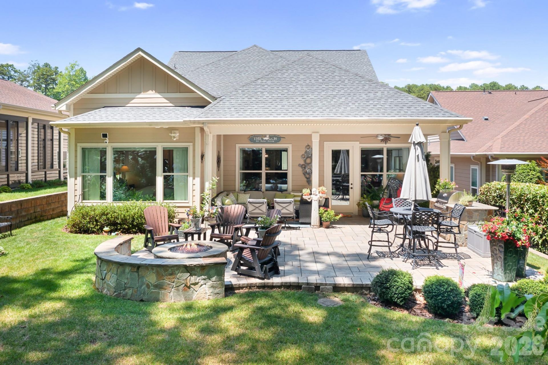 7142 Hanging Rock Court, Denver, NC 28037 Main Photo