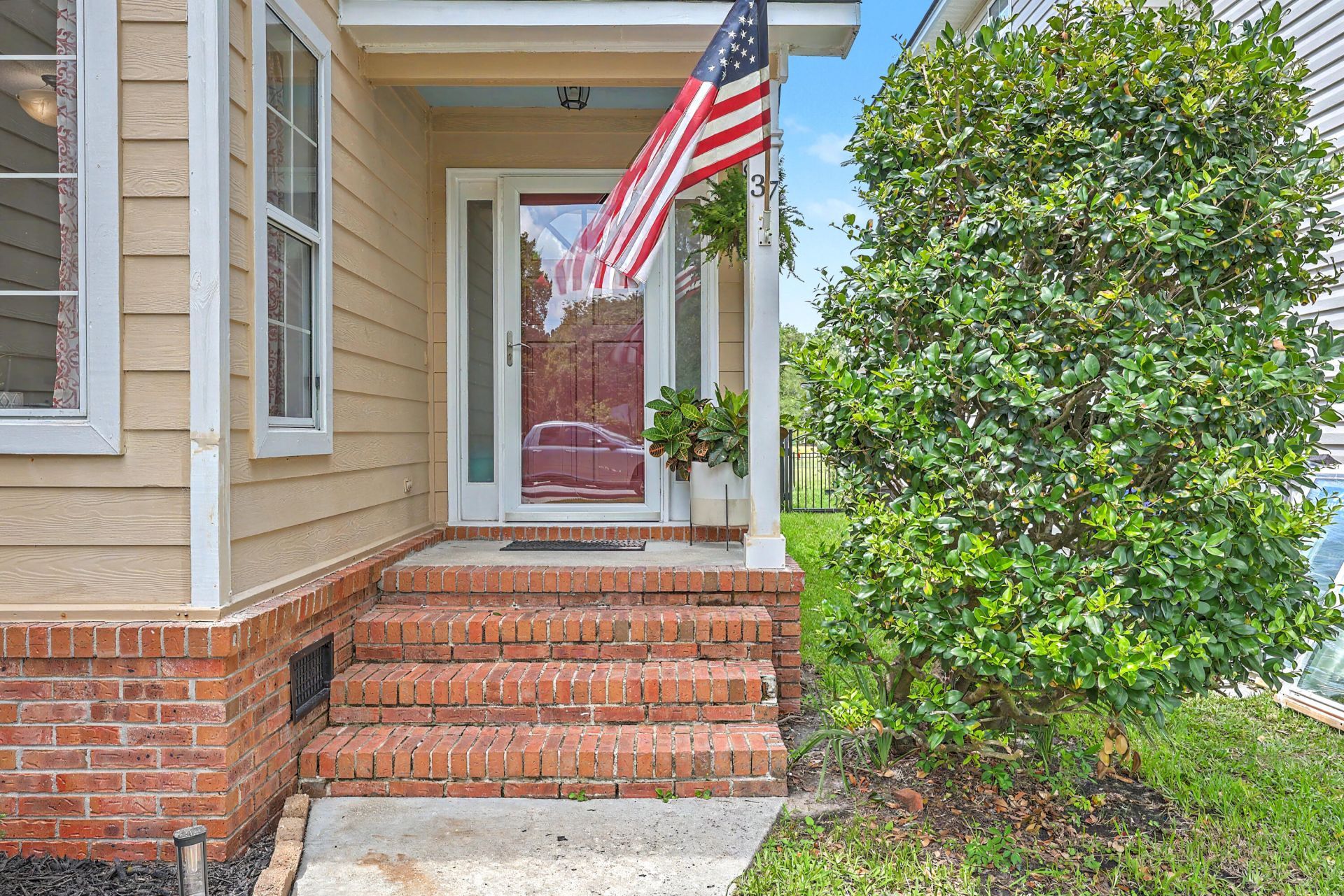 37 Jawol Drive Photo 16