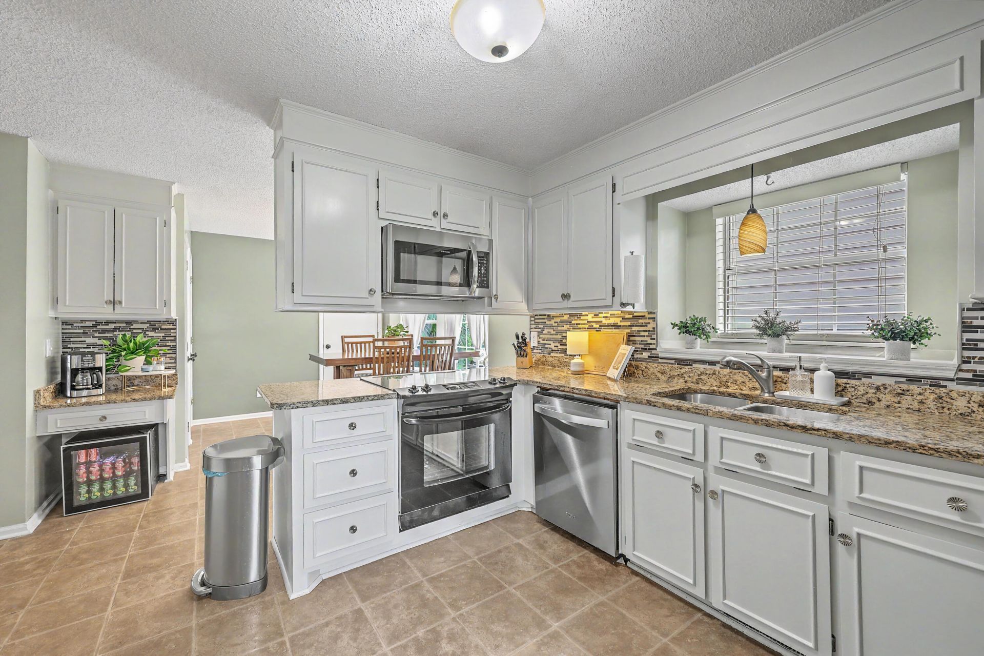 37 Jawol Drive Photo 22