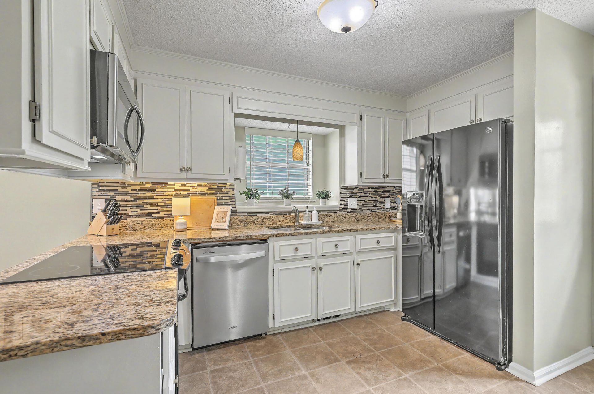 37 Jawol Drive Photo 23