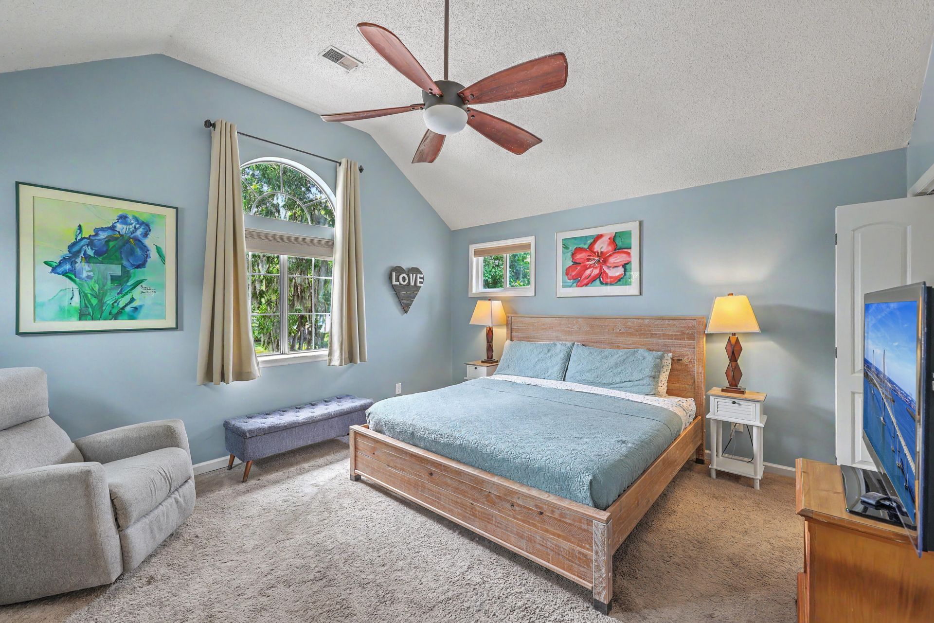 37 Jawol Drive Photo 6