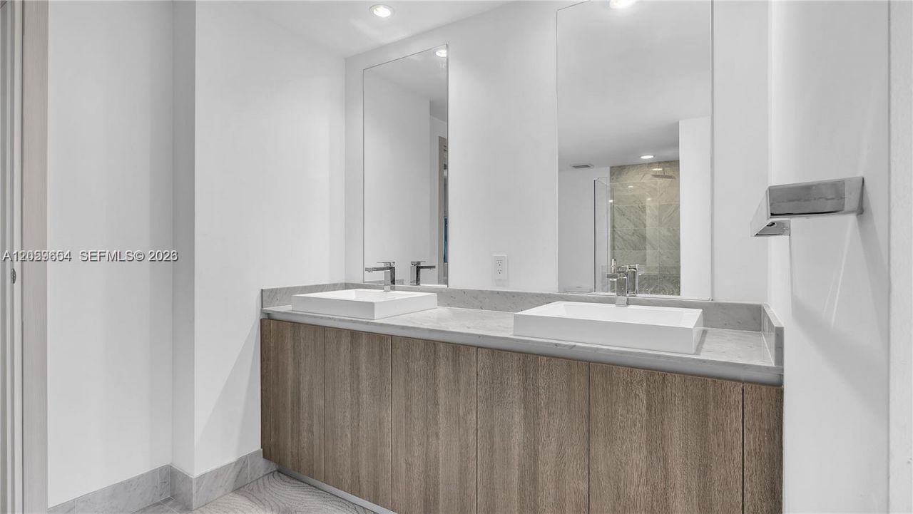 801 S Miami Ave, Unit 1102, Miami, FL 33130 Photo