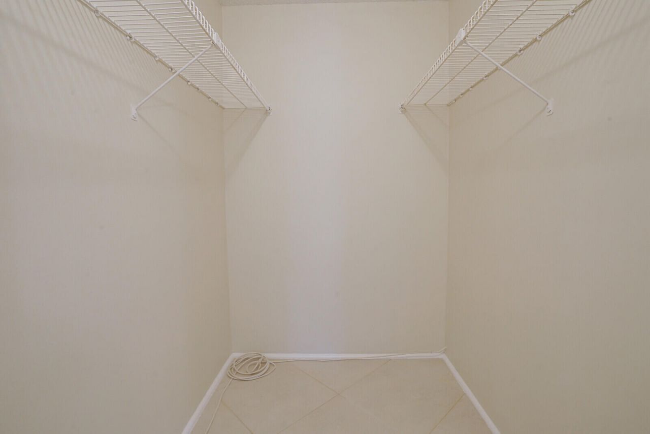 400 Village Green Circle W, Unit 105, Palm Springs, FL 33461 Photo