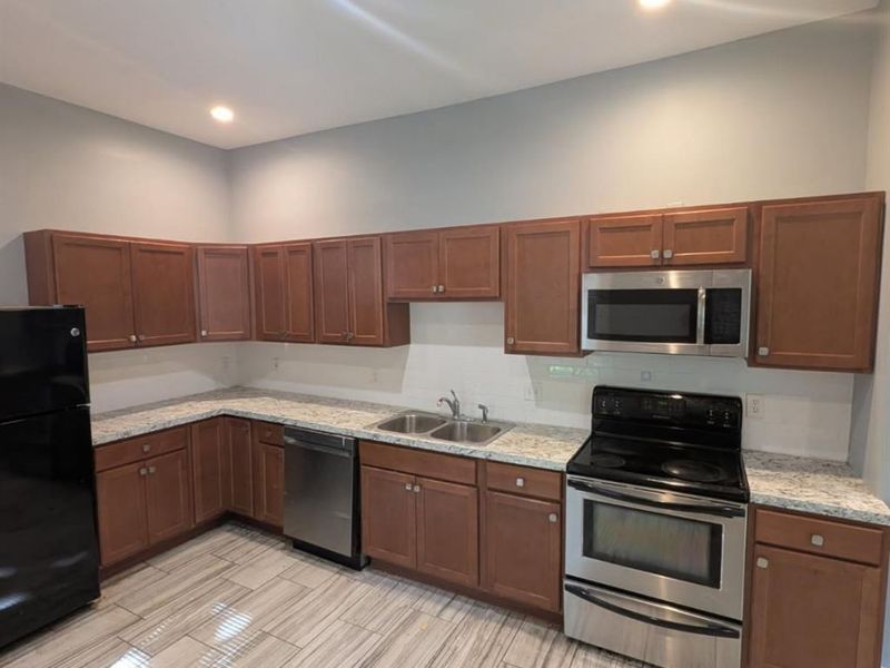 741 E Epworth Avenue, Cincinnati, OH 45232 Photo 5