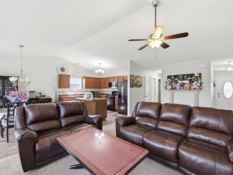 10319 Fay Lane, Colerain Township, OH 45251 Photo 6