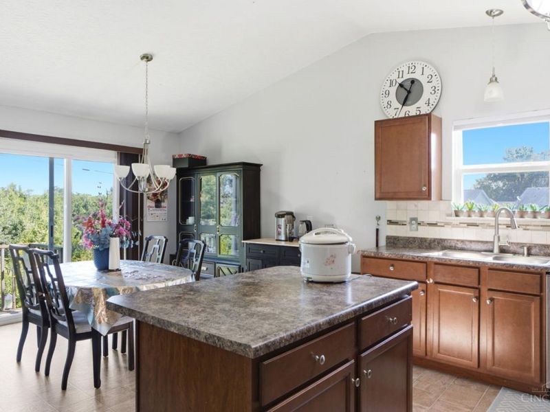 10319 Fay Lane, Colerain Township, OH 45251 Photo 8