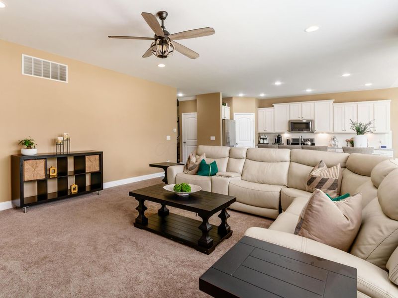 8520 Coldwater Drive, Powell, OH 43065 Photo 6