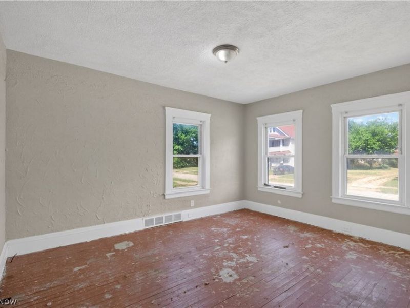 4134 E 142nd Street, Cleveland, OH 44128 Photo 10