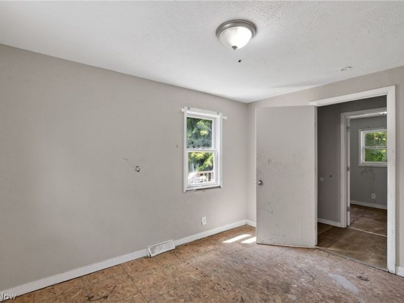 4134 E 142nd Street, Cleveland, OH 44128 Photo 18
