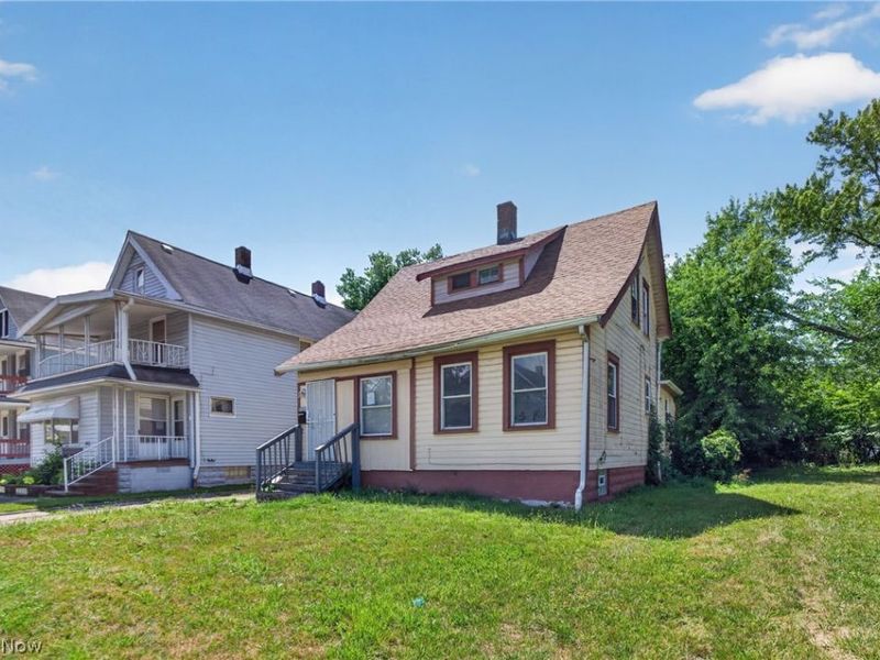 4134 E 142nd Street, Cleveland, OH 44128 Photo 2