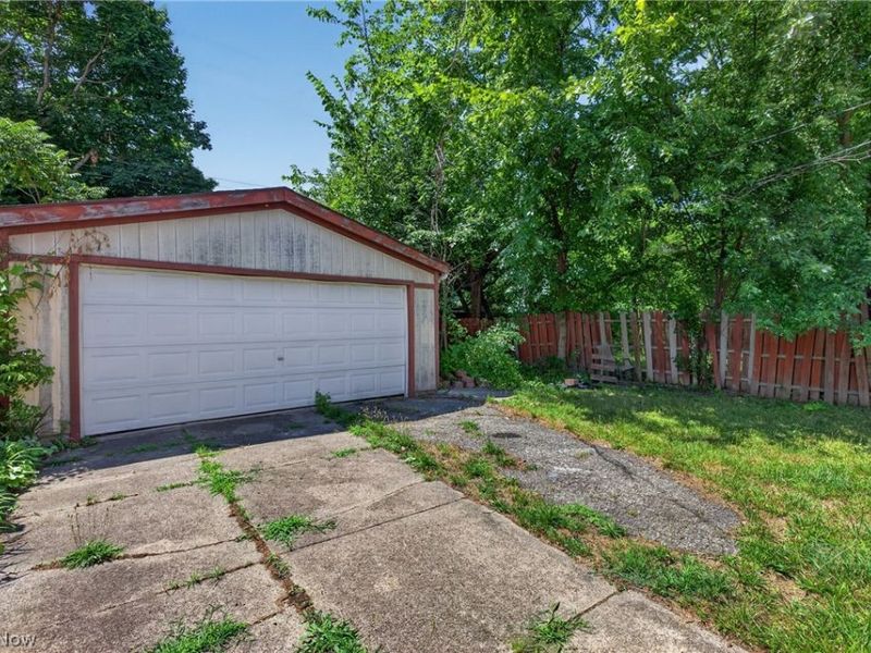 4134 E 142nd Street, Cleveland, OH 44128 Photo 5