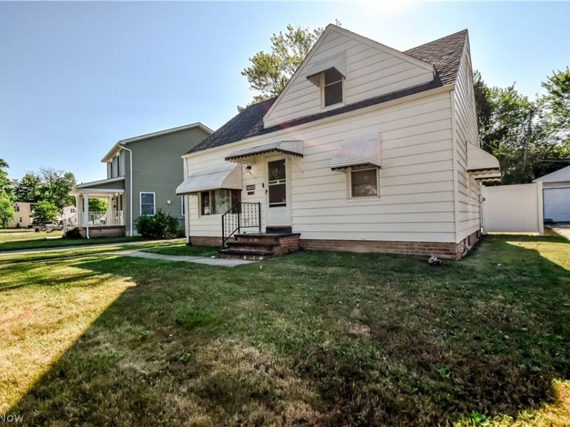 3833 E 186th Street, Cleveland, OH 44122 Photo 4