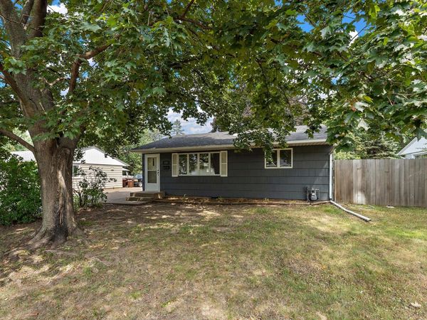 738 22nd Avenue N, South Saint Paul, MN 55075