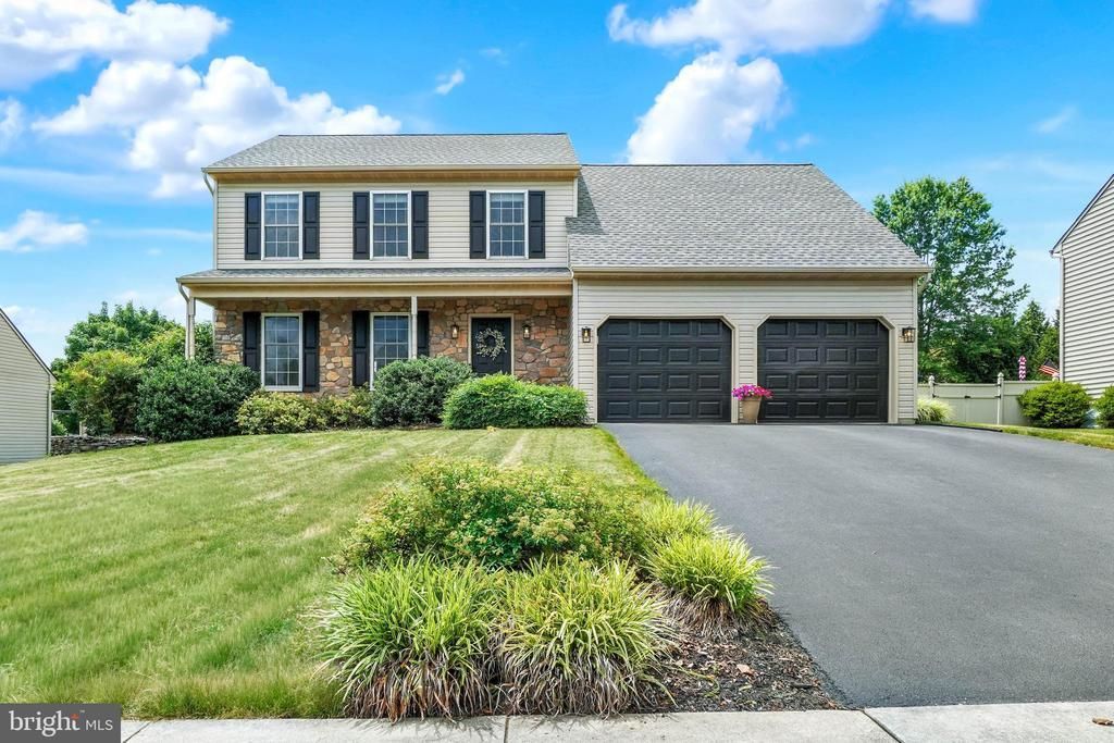 130 Bitternut Rd BITTERNUT , MOUNT WOLF, PA 17347