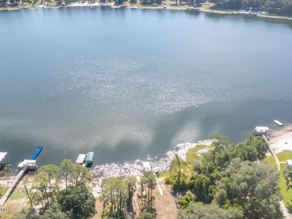 8443 LILY LAKE Road, Melrose, FL 32666
