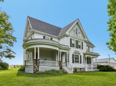 Main Photo