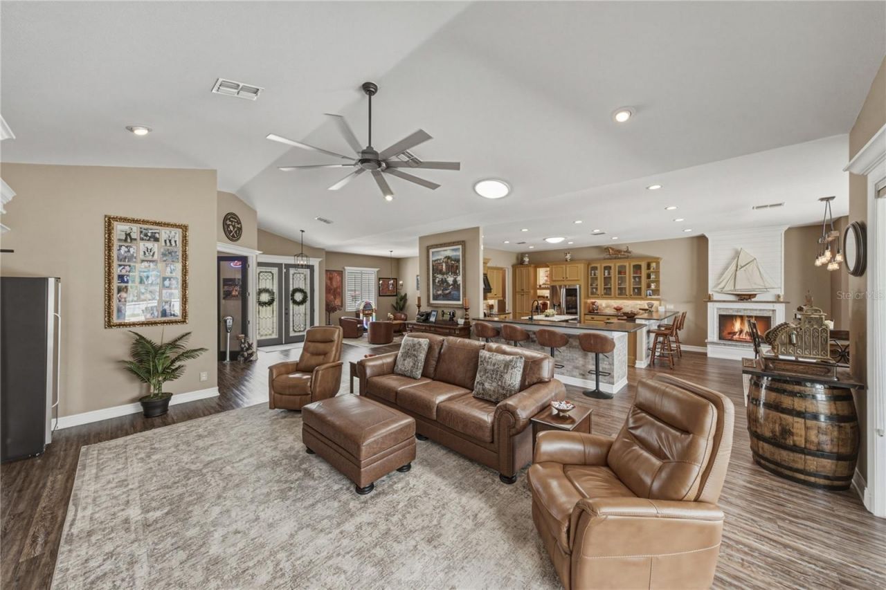 37405 Highridge Drive, Dade City, FL 33525 Photo