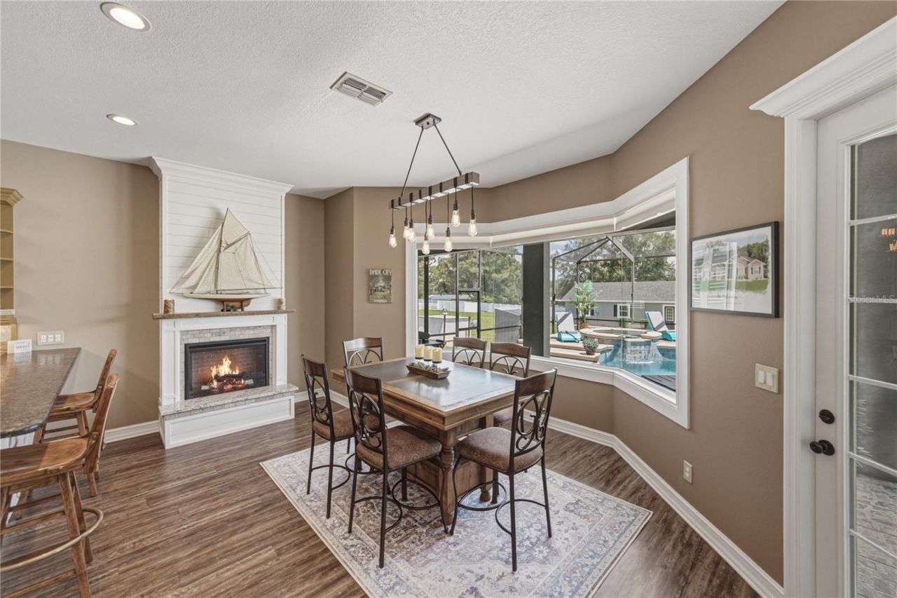 37405 Highridge Drive, Dade City, FL 33525 Photo