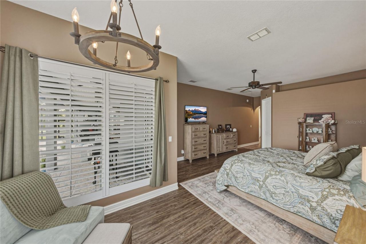 37405 Highridge Drive, Dade City, FL 33525 Photo