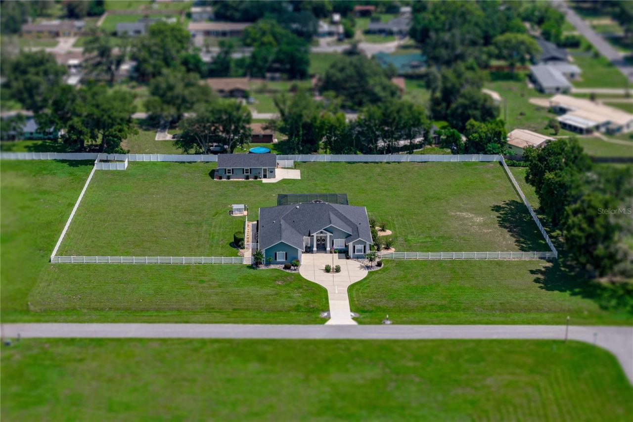 37405 Highridge Drive, Dade City, FL 33525 Photo