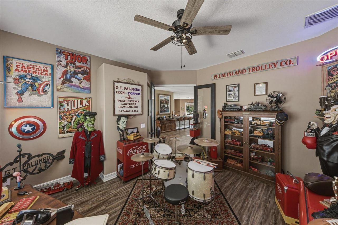 37405 Highridge Drive, Dade City, FL 33525 Photo