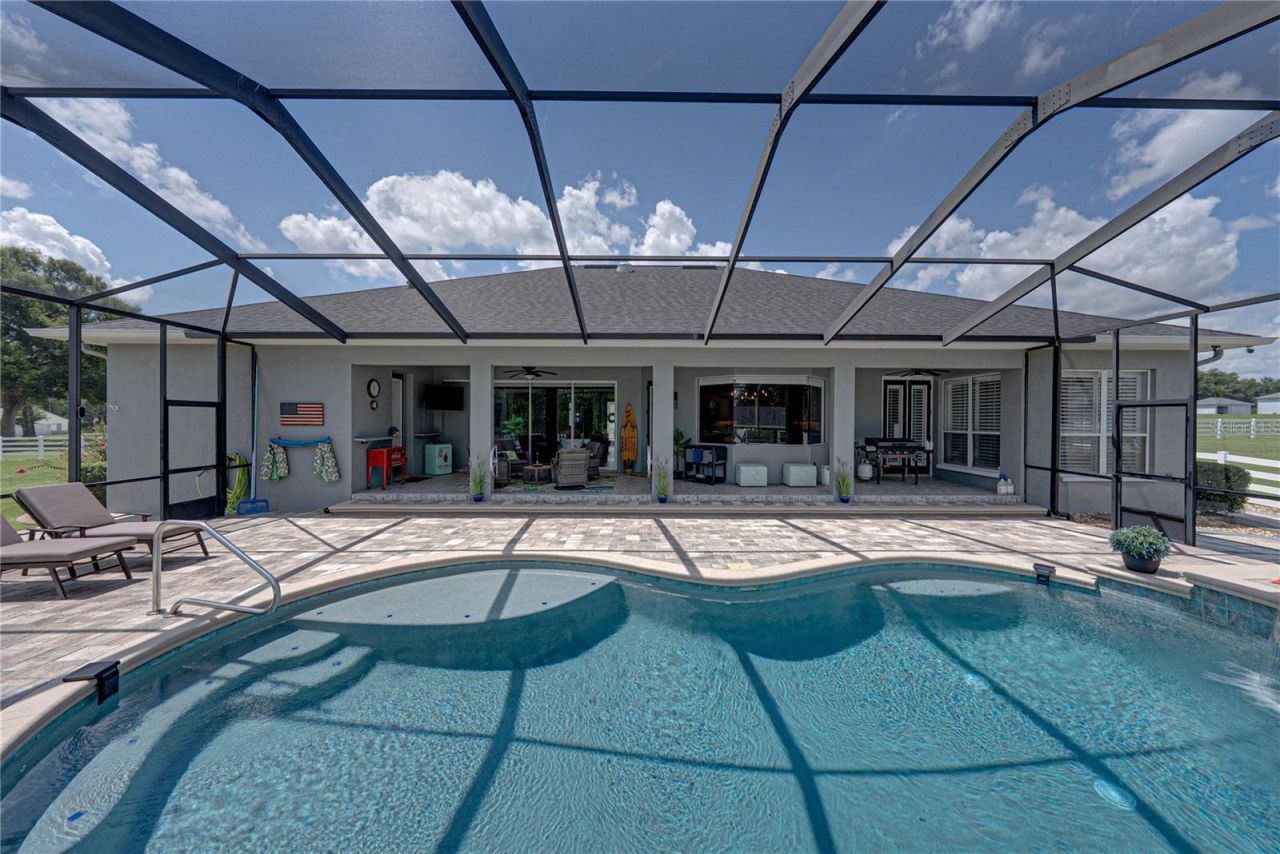 37405 Highridge Drive, Dade City, FL 33525 Photo