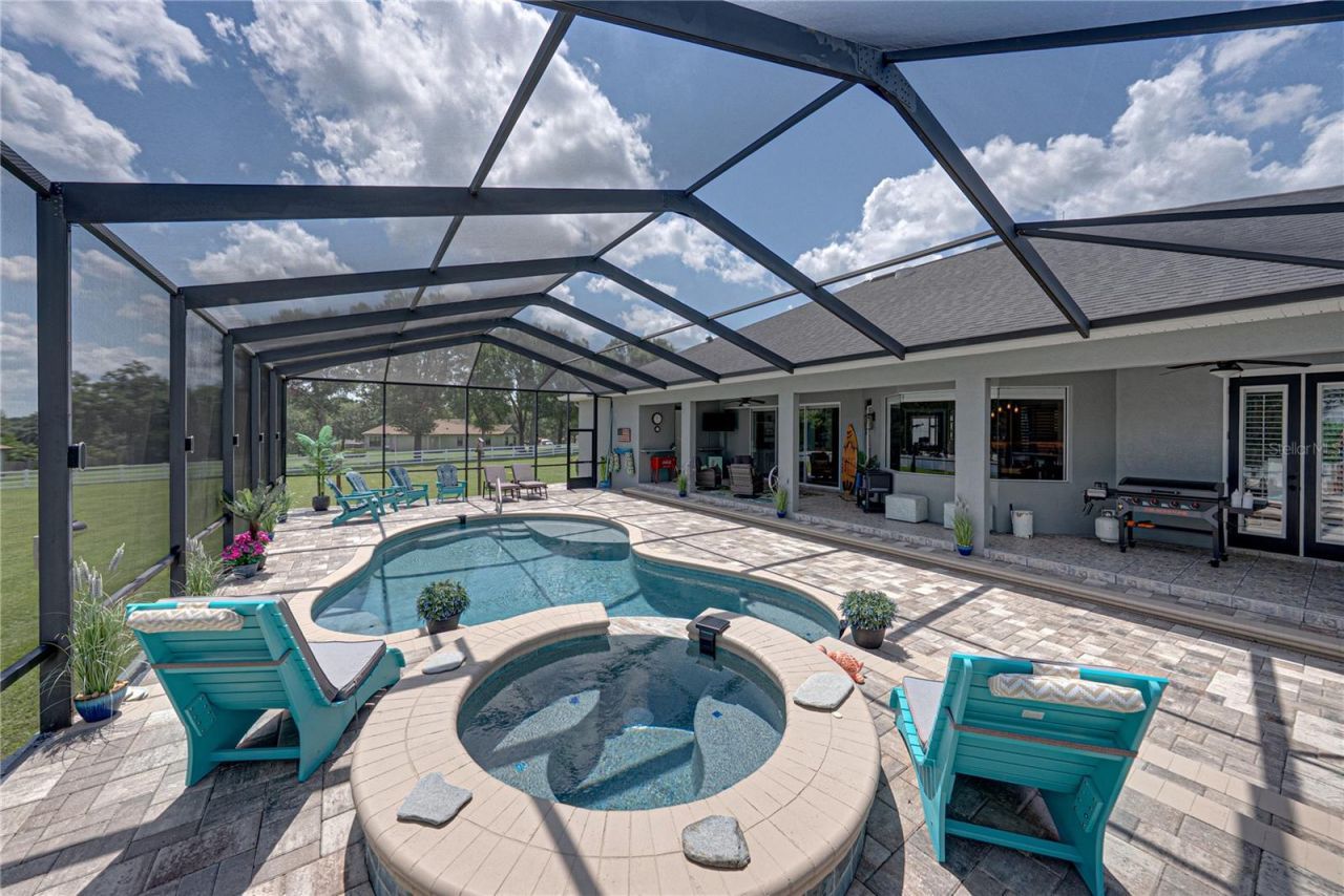 37405 Highridge Drive, Dade City, FL 33525 Photo