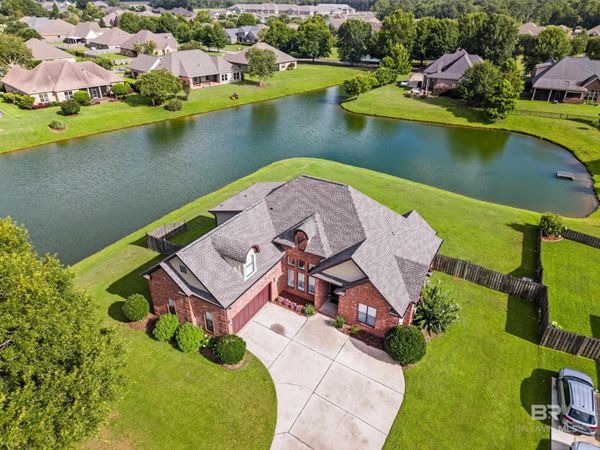 24627 Hartford Avenue, Daphne, AL 36526
