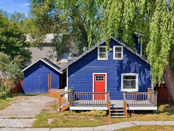 1023 W Washington AVE , Sandpoint, ID 83864