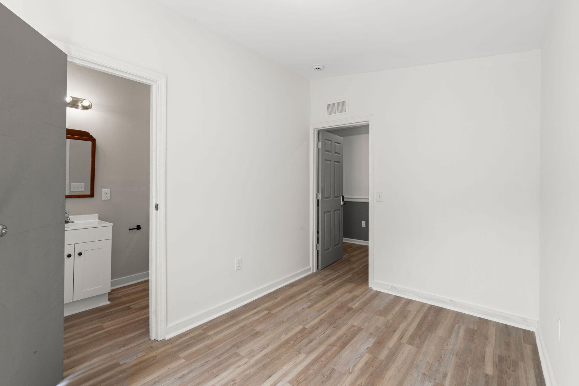 101 Lake Drive Photo 42