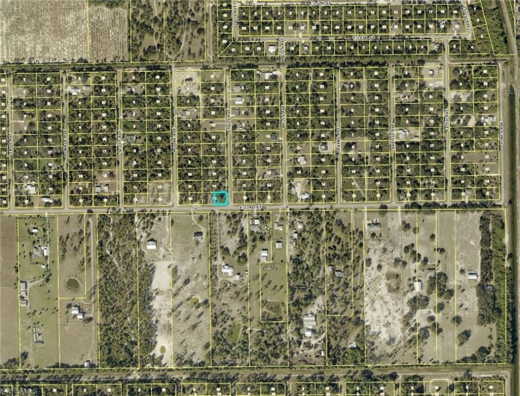 4007 E 23rd St, Alva, FL 33920 Photo