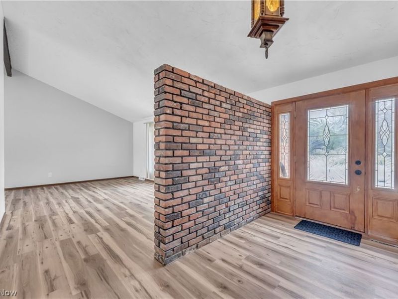 13574 Delaware Drive, Middleburg Heights, OH 44130 Photo 10