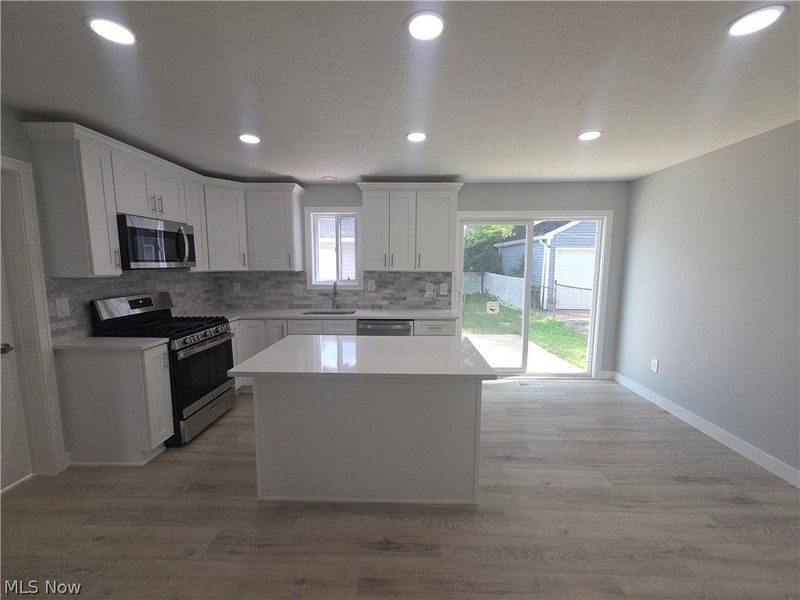 203 Paxton Road, Eastlake, OH 44095 Photo 10