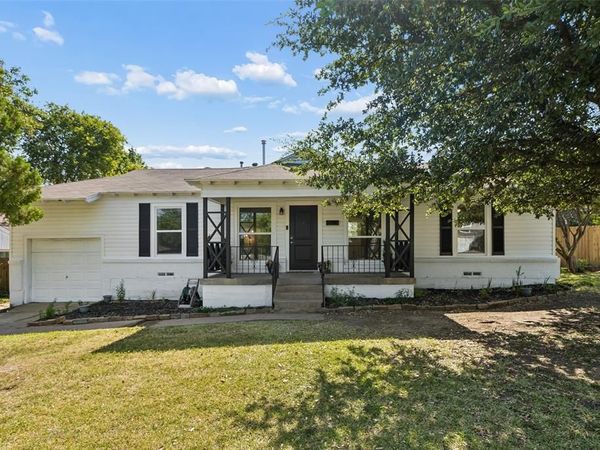 714 NW 6th Street , Grand Prairie, TX 75050